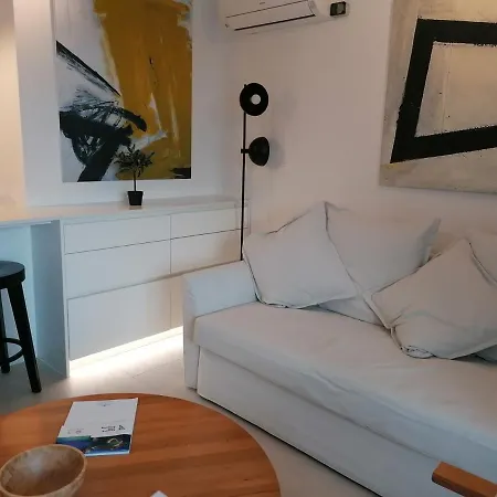 Διαμέρισμα Luxury Zoe *